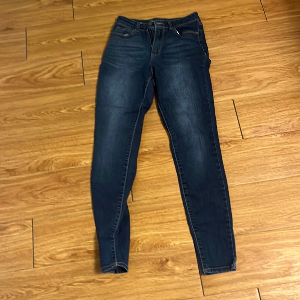 No Boundaries Size 3 Skinny Jeans